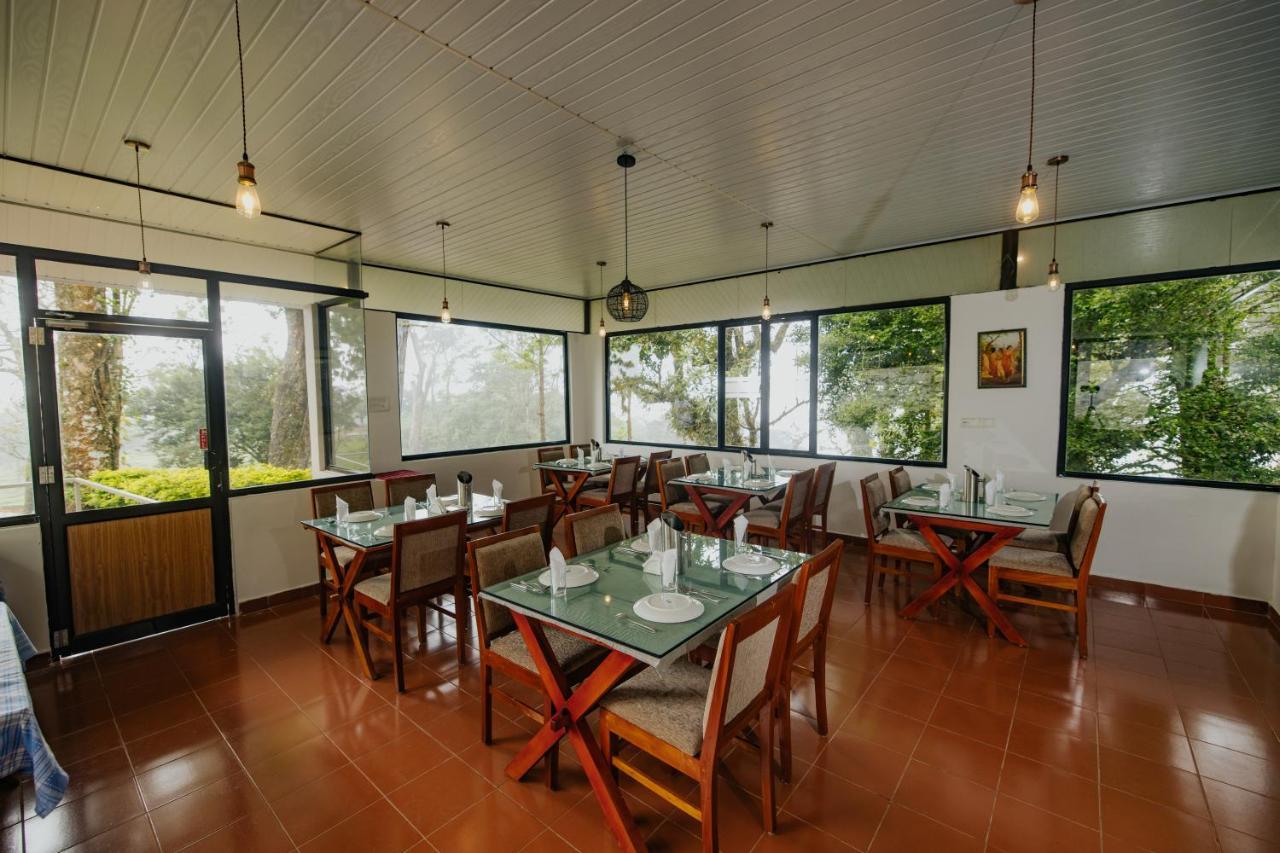 Misty Courtyard Resort Chinnakanal 外观 照片