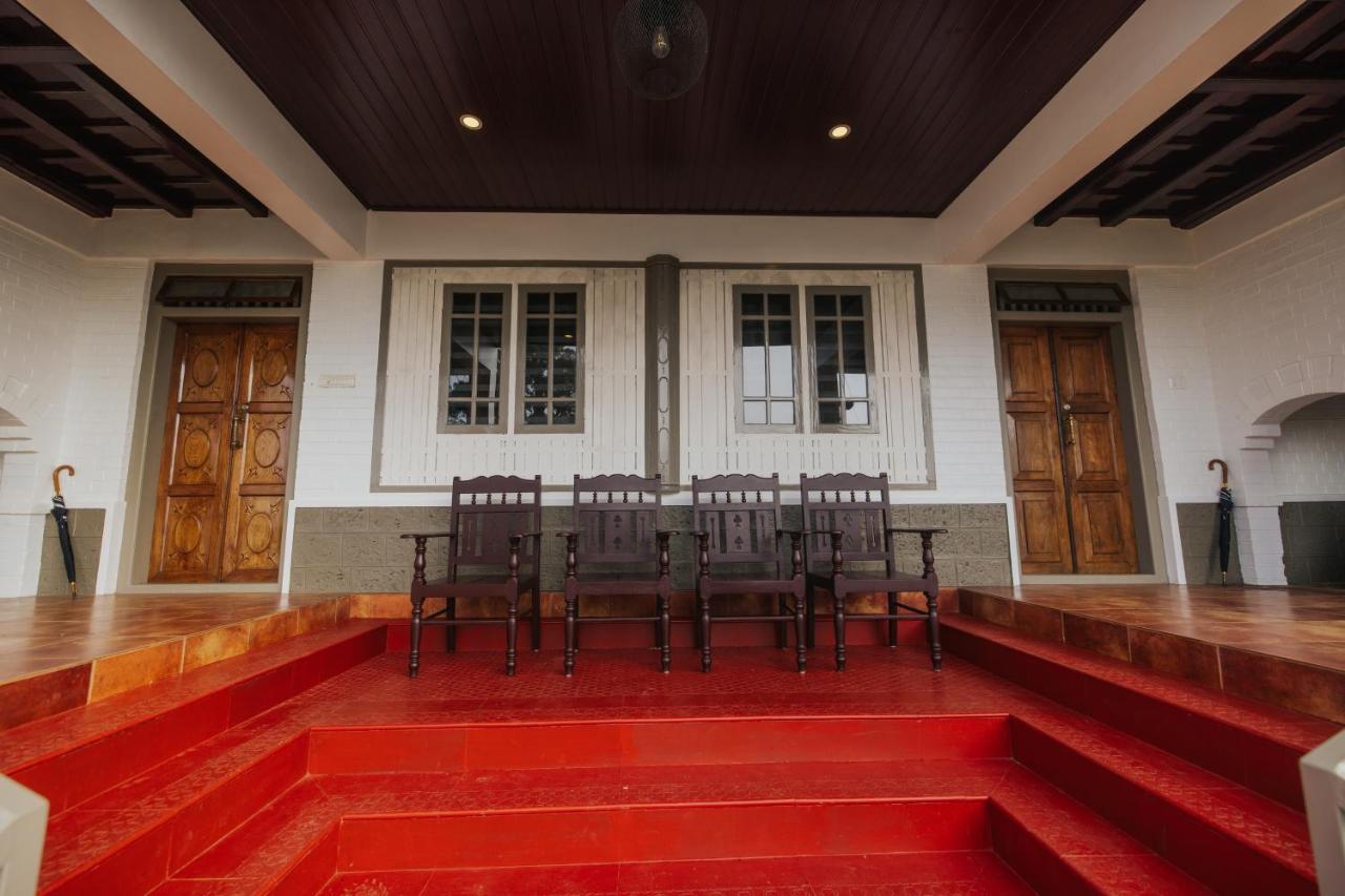 Misty Courtyard Resort Chinnakanal 外观 照片
