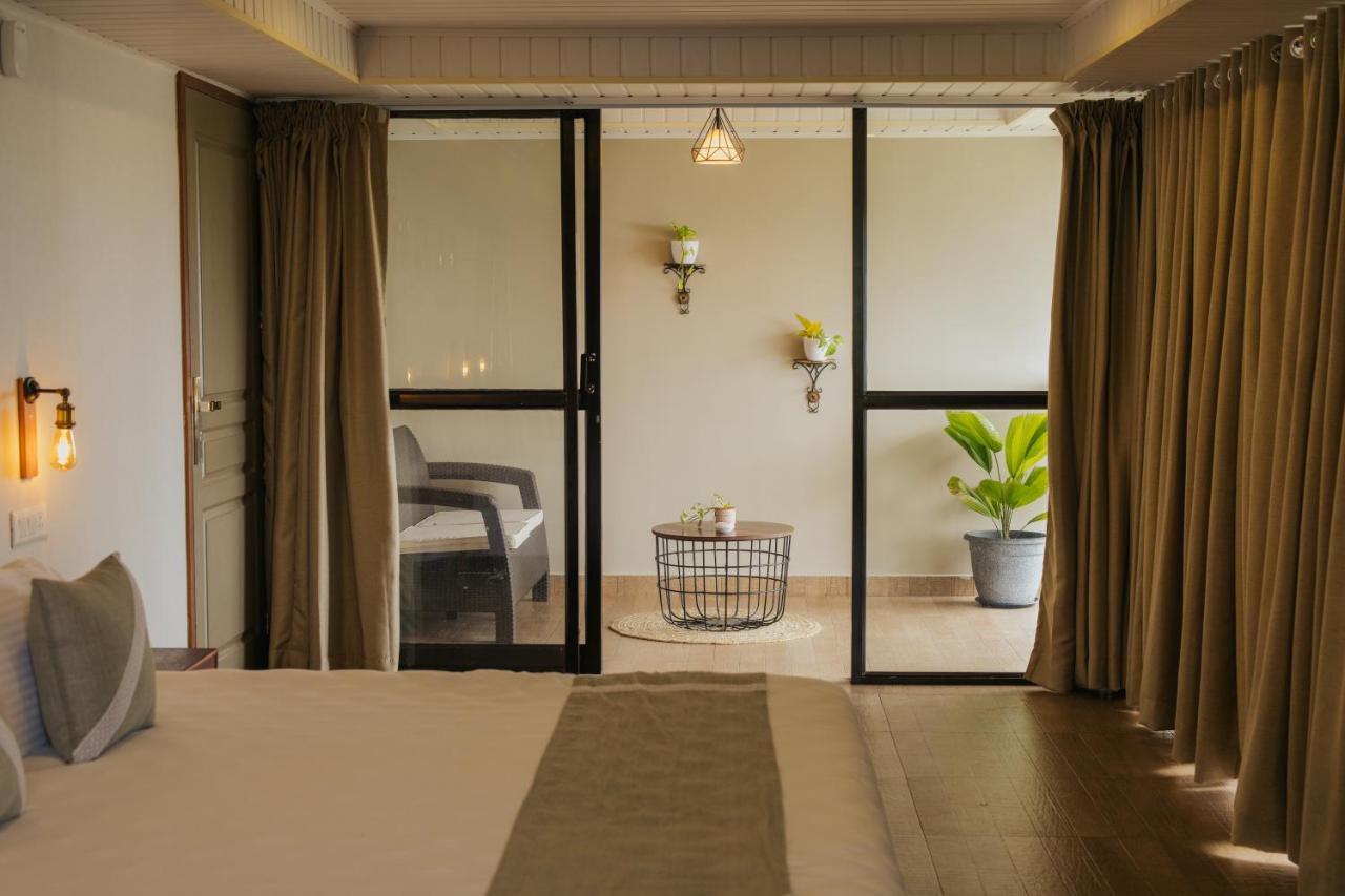 Misty Courtyard Resort Chinnakanal 外观 照片