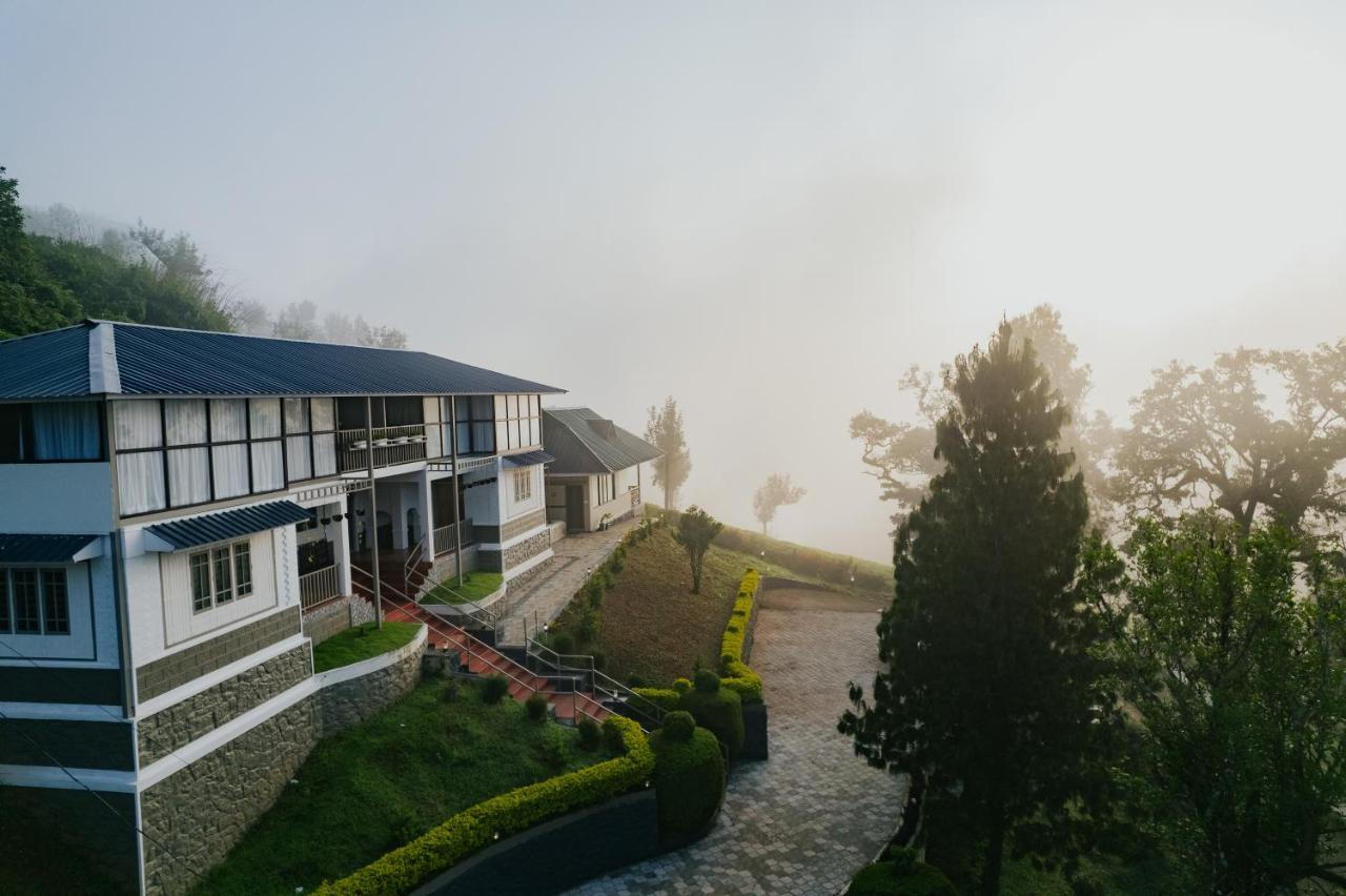 Misty Courtyard Resort Chinnakanal 外观 照片